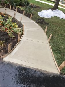 concrete walkway pouring