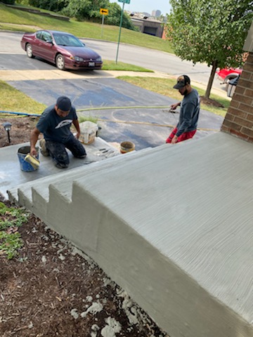 concrete stoop installation